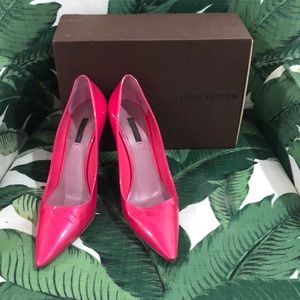 💯 Authentic Louis Vuitton size 40 pink heels!